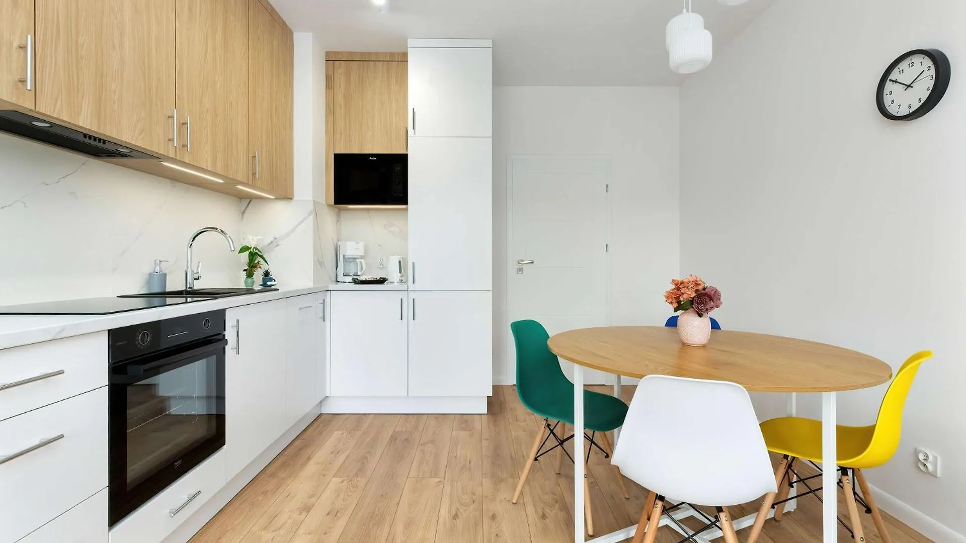Family Apartment With Parking Near Brzezno Beach By Noclegi Renters Γκντανσκ 0*,